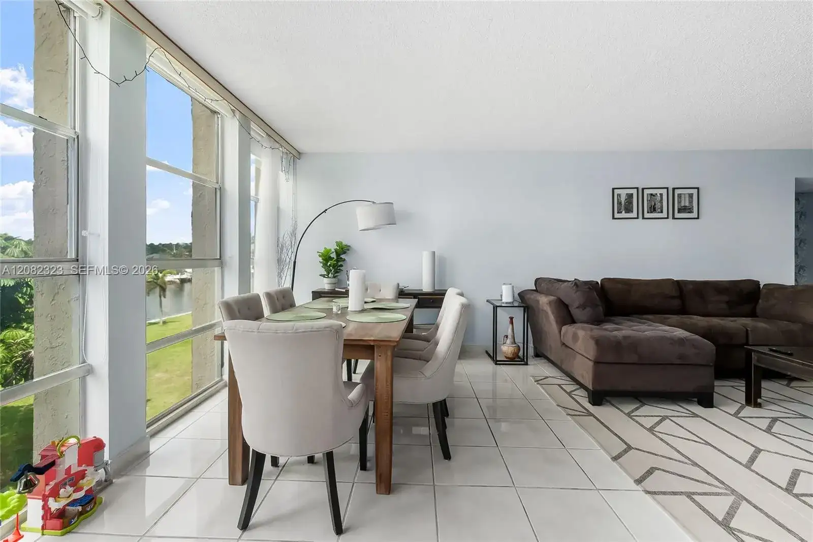 601 Three Islands Blvd # 304, Hallandale Beach FL 33009 photo 4