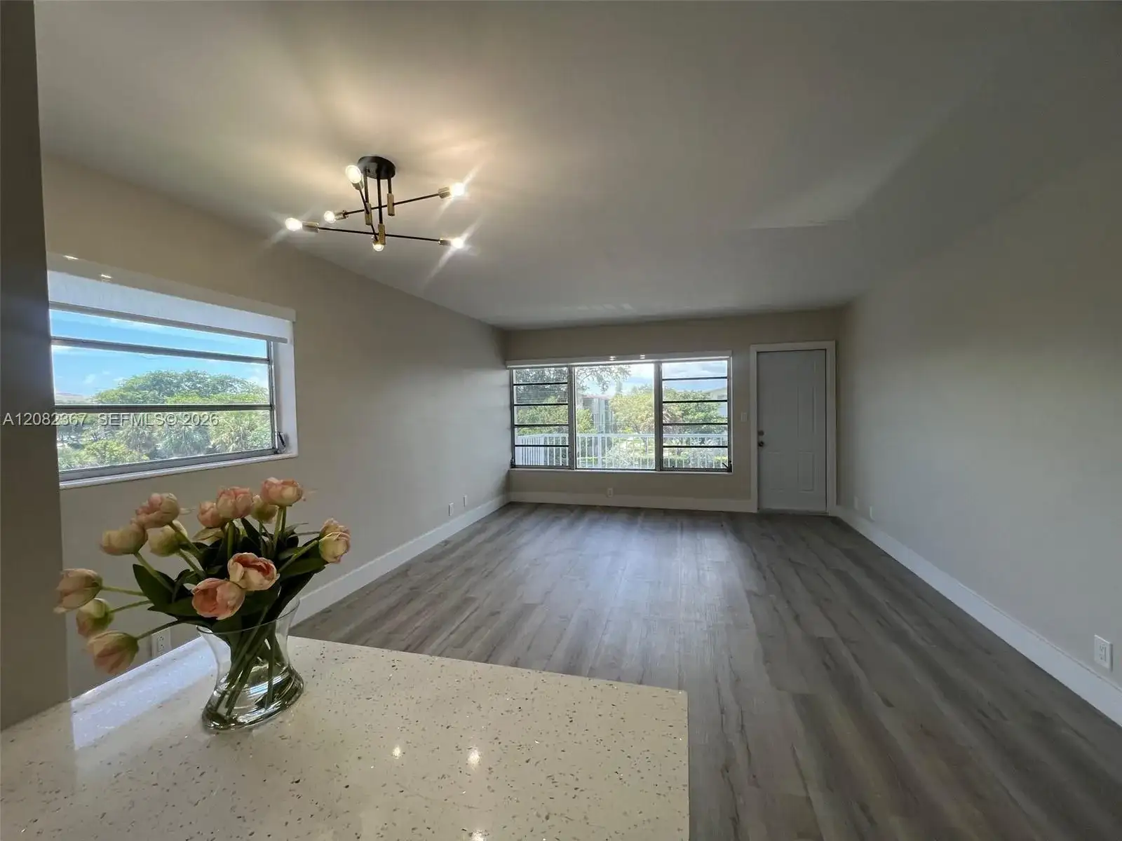 16801 NE 14th Ave # 311, Miami FL 33162 photo 2