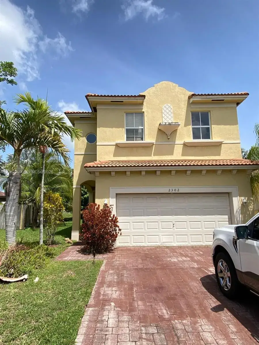 2302 NE 37th Ter # 2302, Homestead FL 33033
