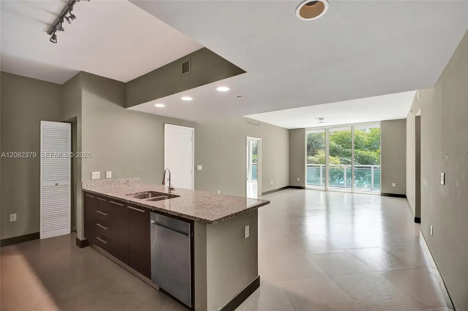 951 Brickell Ave # 1106, Miami FL 33131 photo 5