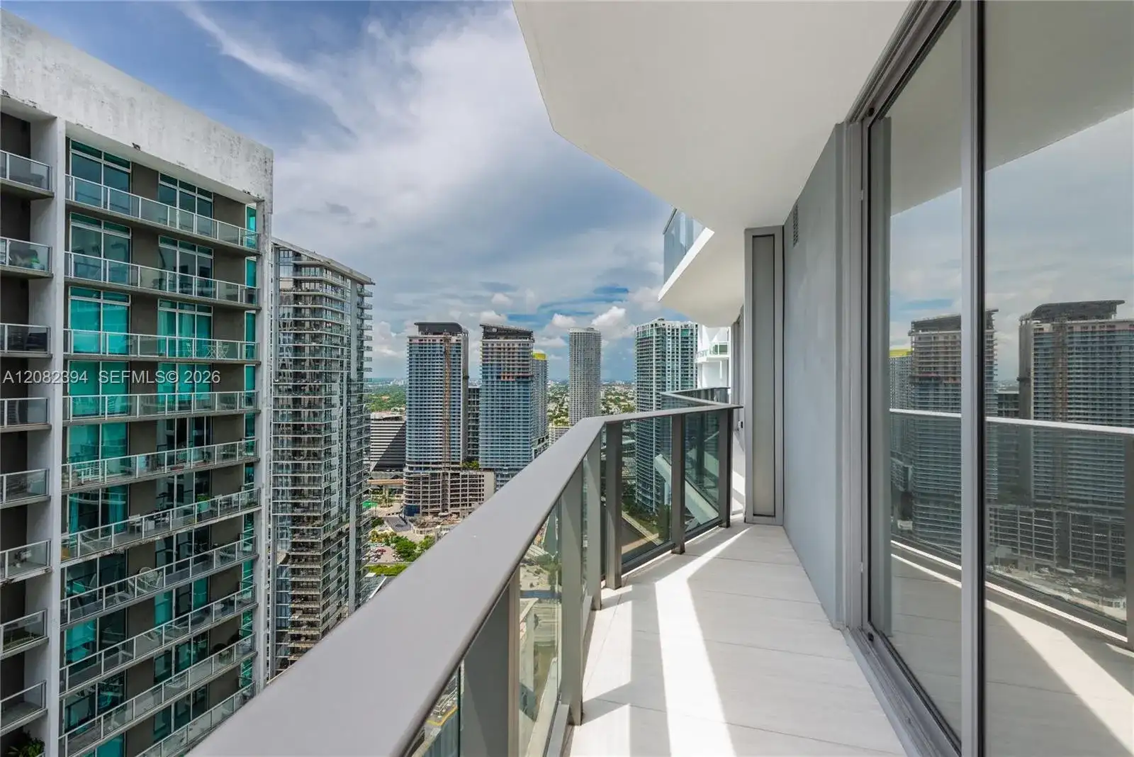 77 SE 5th Street # 3908, Miami FL 33131 photo 3