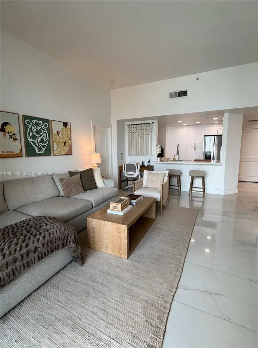 1250 S Miami Ave # 2405, Miami FL 33130 photo 4