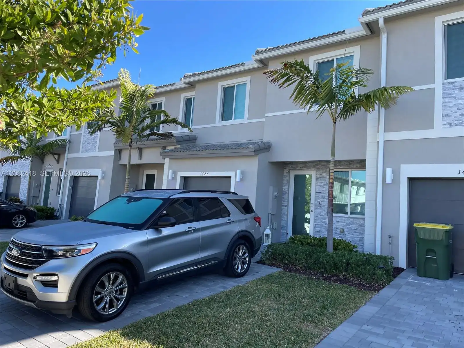 1427 SE 7TH TER, Homestead FL 33034-3462 photo 2