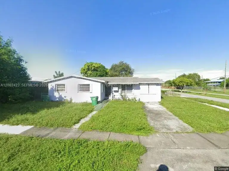 18110 NW 7th Pl, Miami Gardens FL 33169