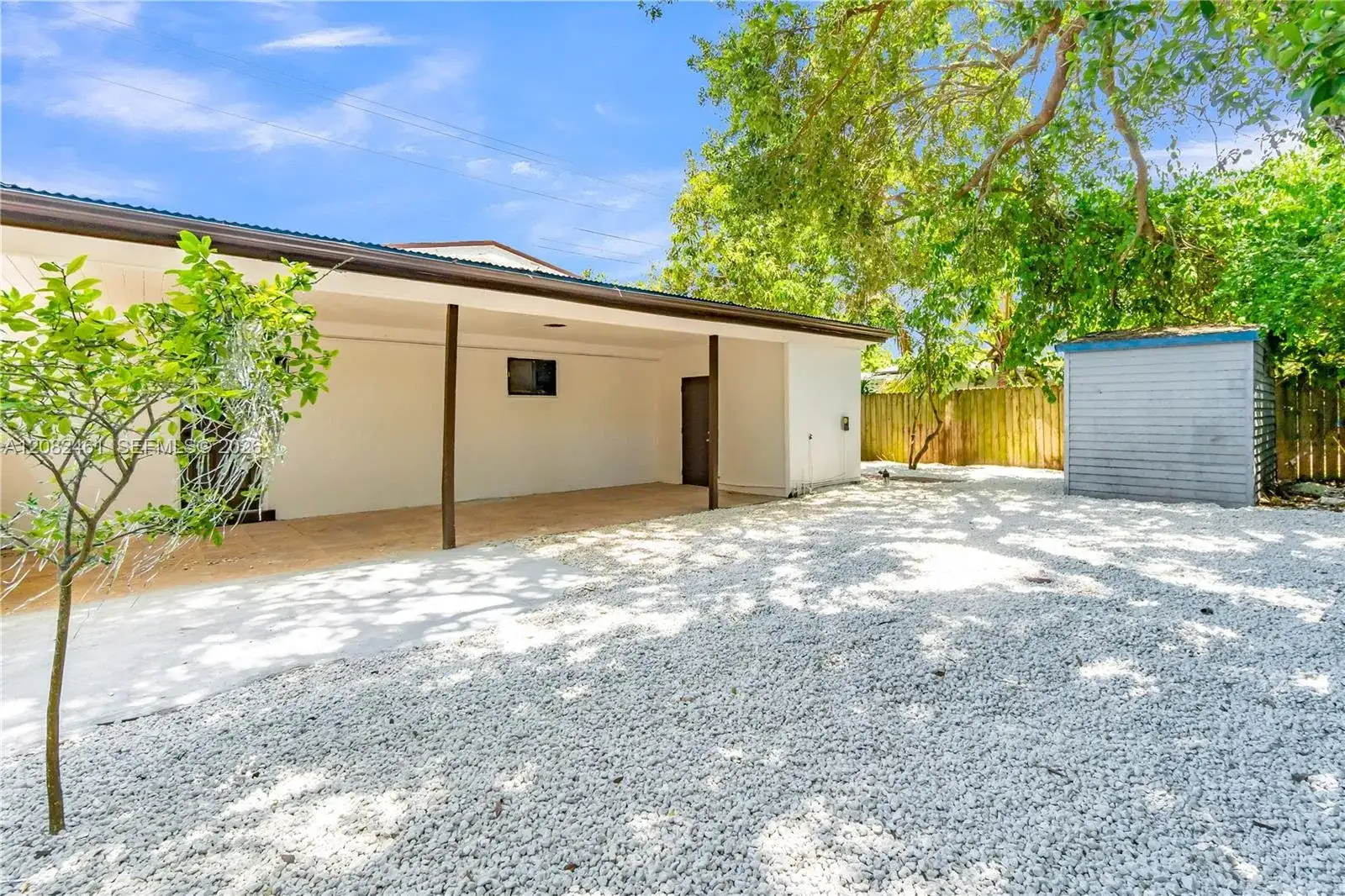 3300 SW 40th Ave, West Park FL 33023 photo 4