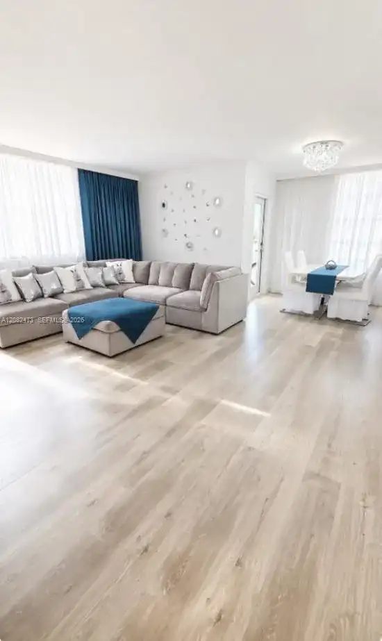 1301 NE Miami Gardens Dr # 425W, Miami FL 33179