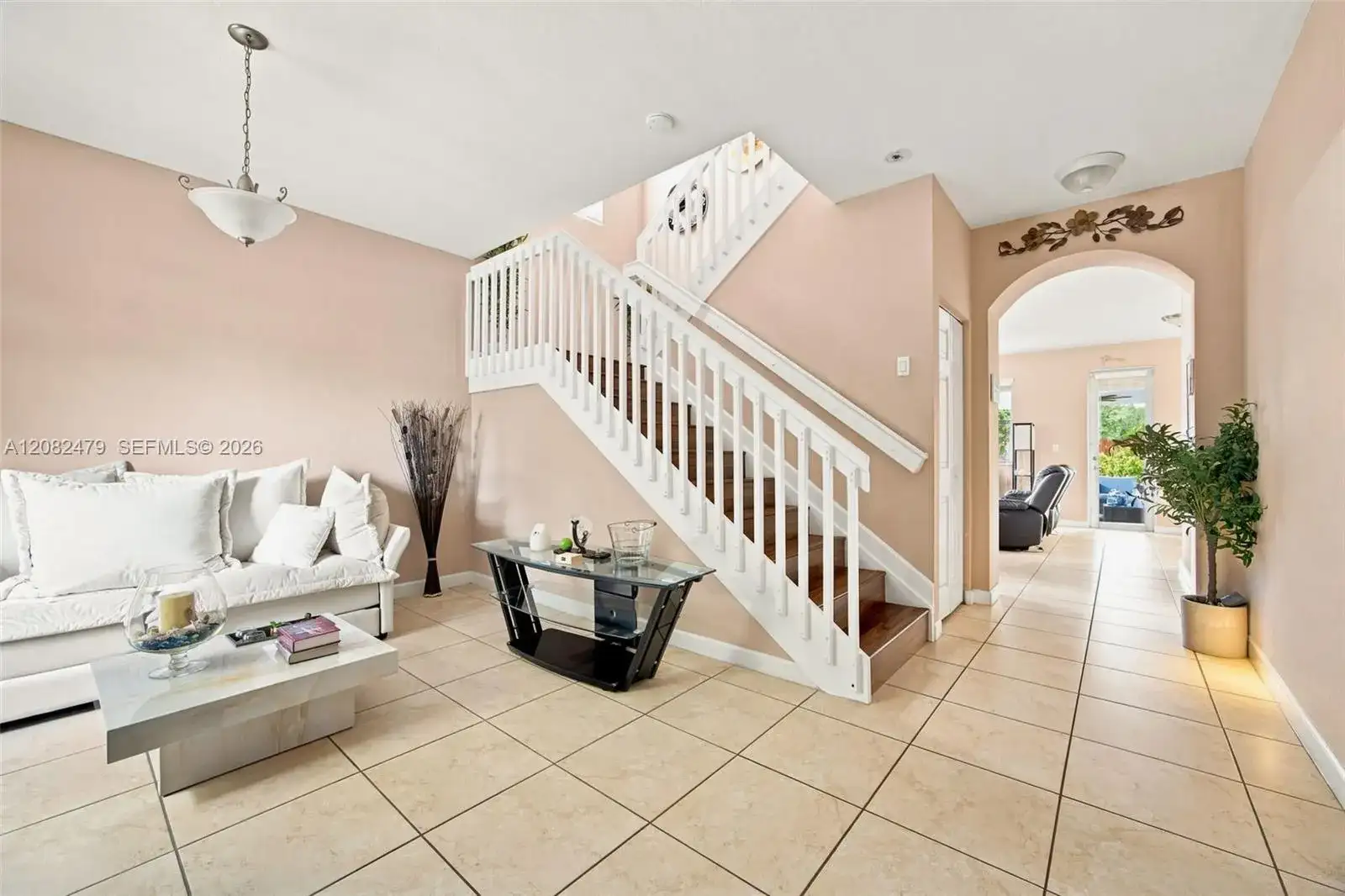 2300 NE 3rd Ct, Homestead FL 33033 photo 4
