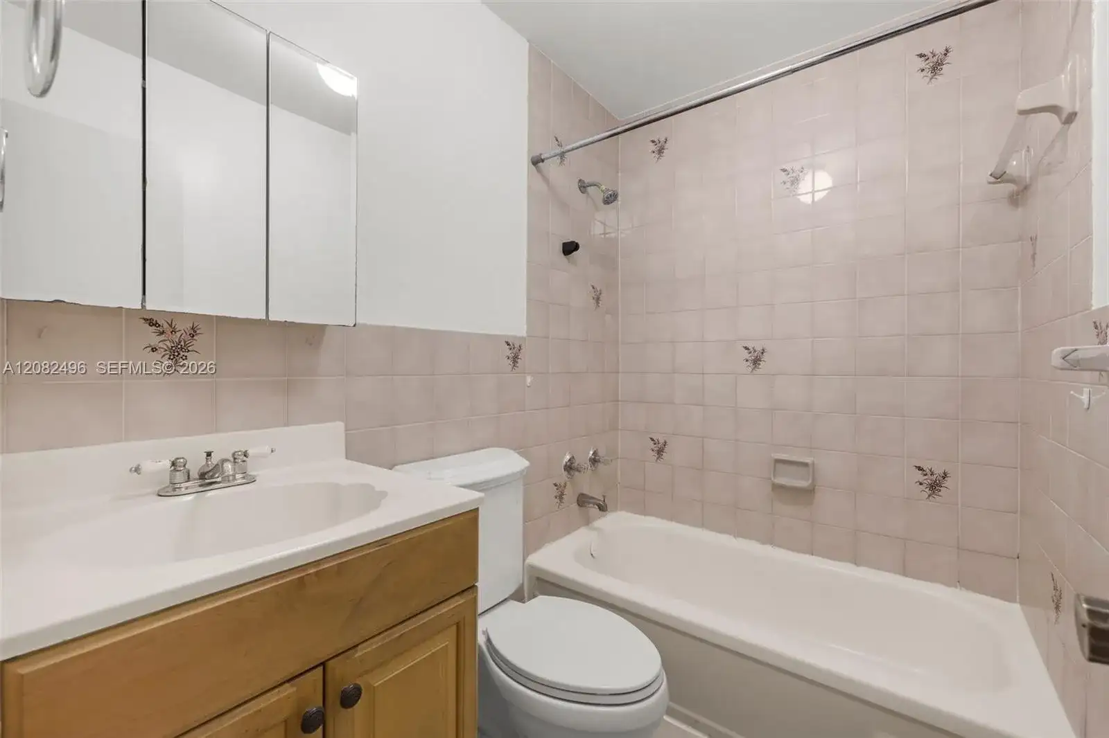 1284 W 44th Pl # 3, Hialeah FL 33012 photo 5