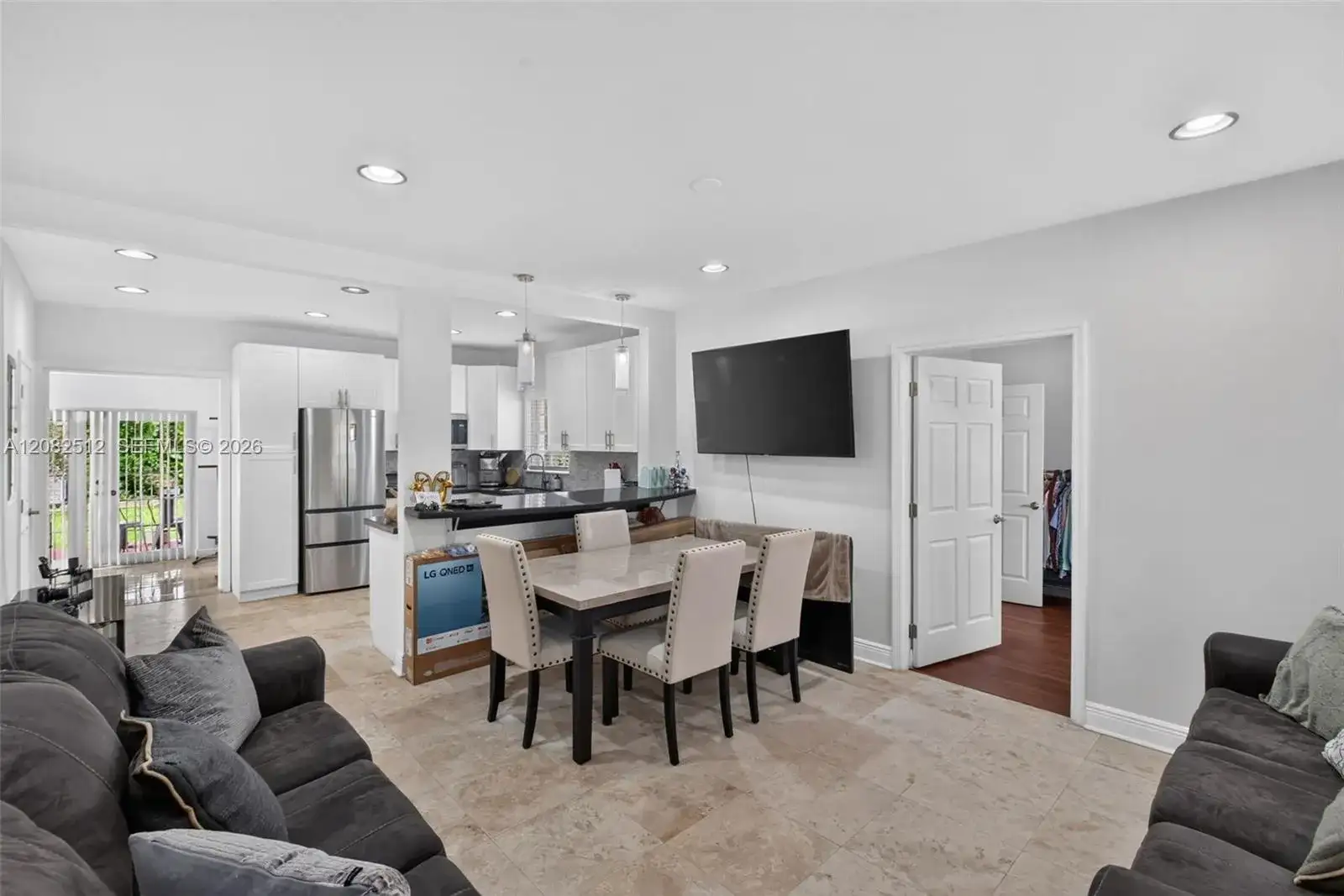 1590 NE 110th St, Miami FL 33161 photo 5