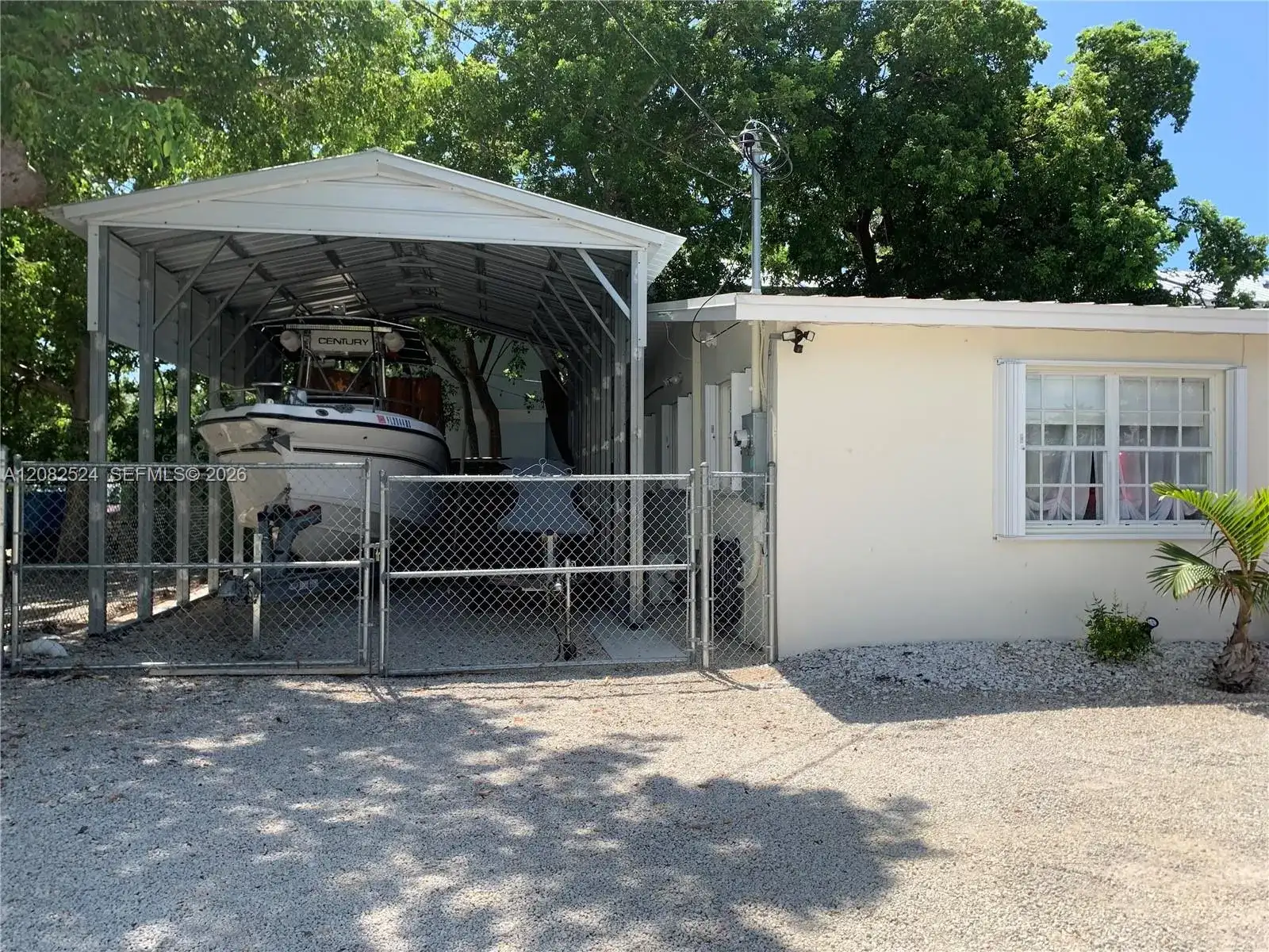 44 Orange Dr, Key Largo FL 33037 photo 3