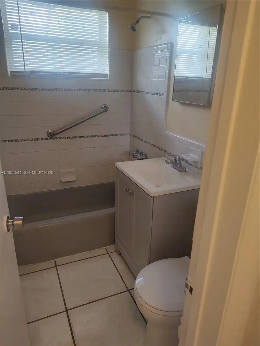 7655 Venetian St # 4, Miramar FL 33023 photo 3