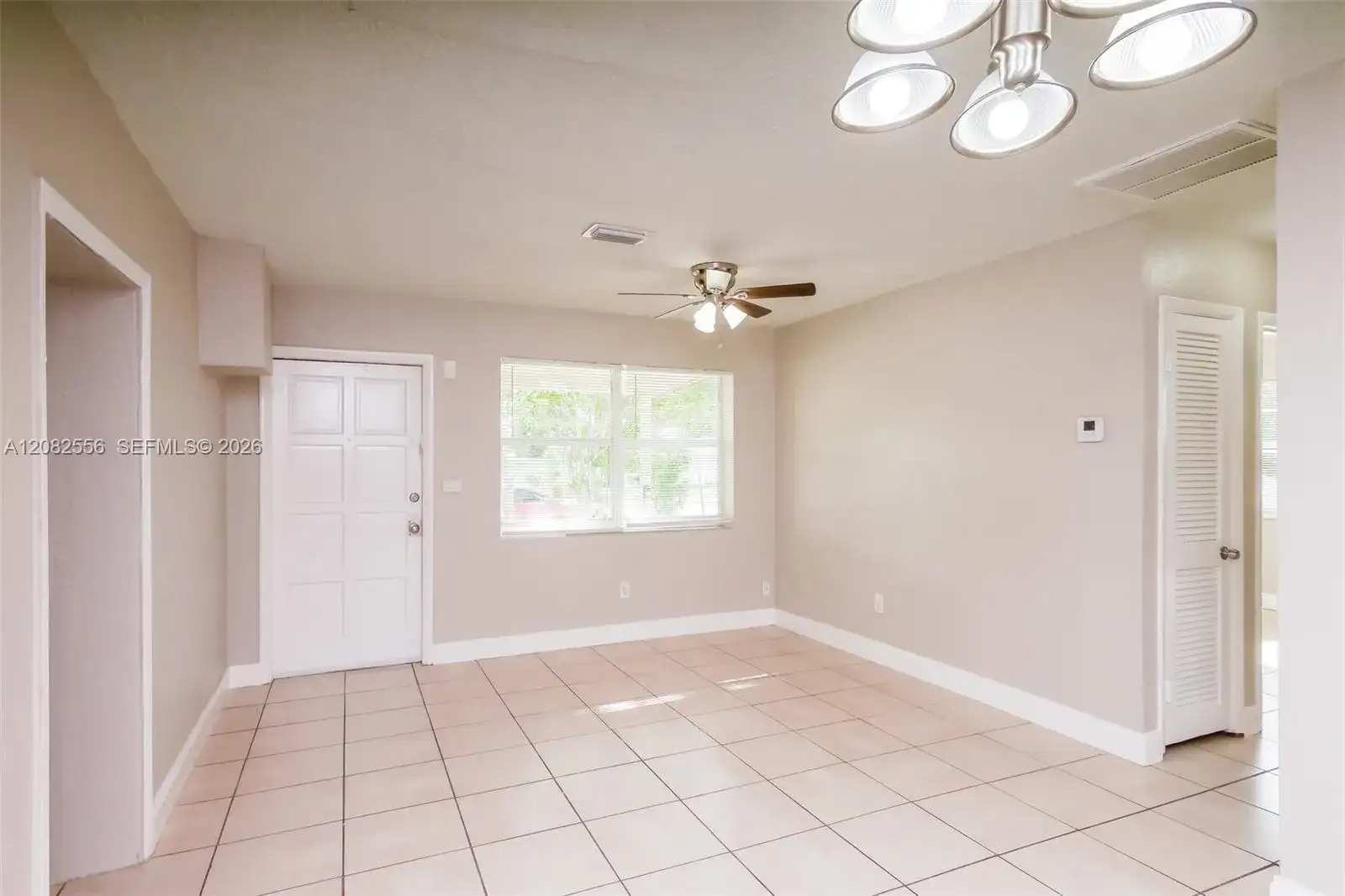 4531 NE 5th Ave, Pompano Beach FL 33064 photo 3