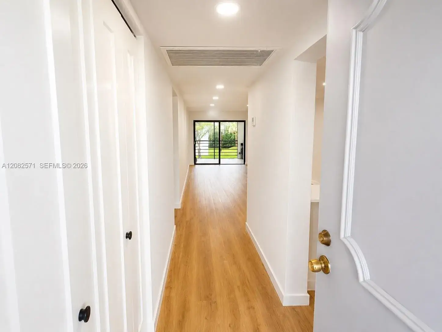 9233 SW 8th St # 207, Boca Raton FL 33428