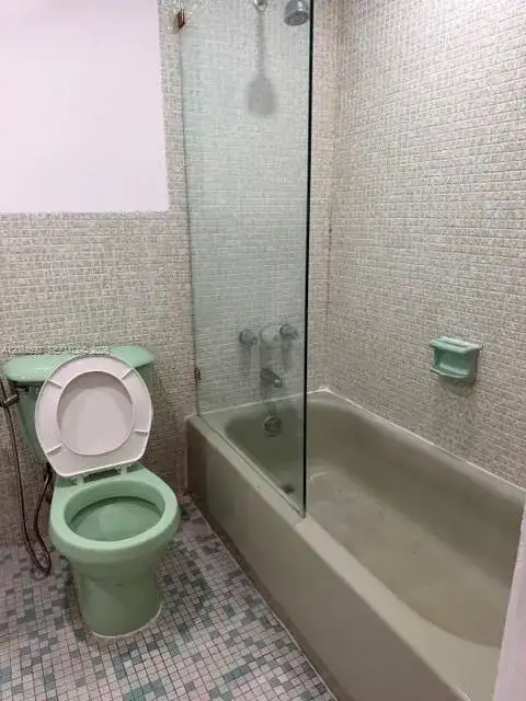 4301 NW South Tamiami Canal Dr # 302, Miami FL 33126 photo 2