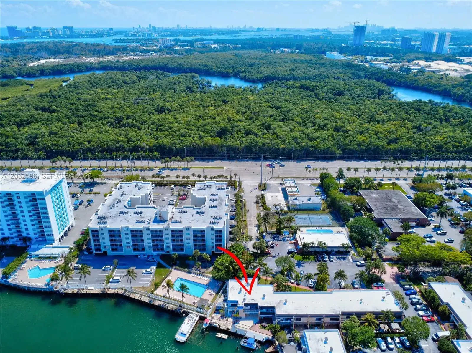 2807 NE 164th St # 2, North Miami Beach FL 33160 photo 3