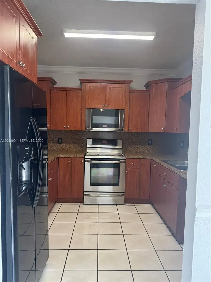 8380 NW 103rd St # 105G, Hialeah Gardens FL 33016 photo 3