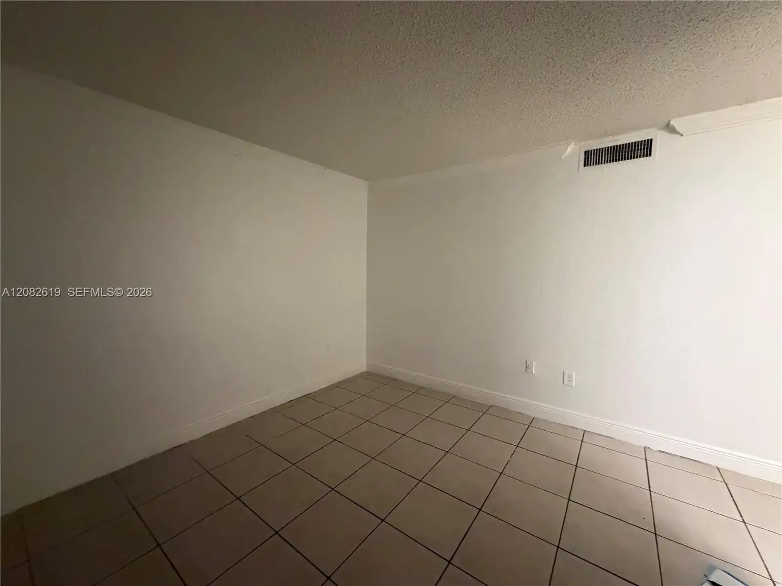 16118 NE 21st Ave # 7, North Miami Beach FL 33162 photo 3
