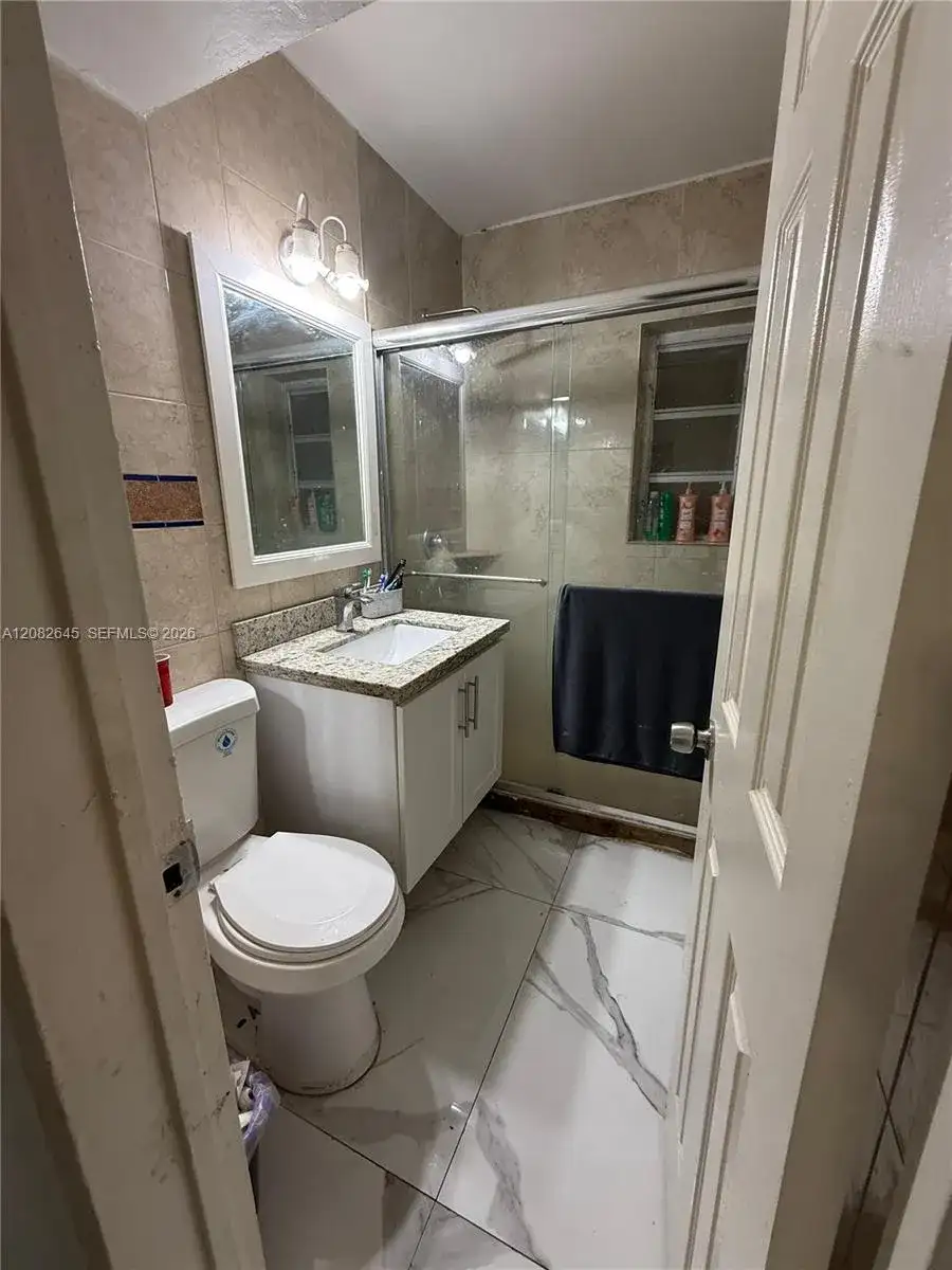 16415 NW 22nd Ave, Miami Gardens FL 33054 photo 2