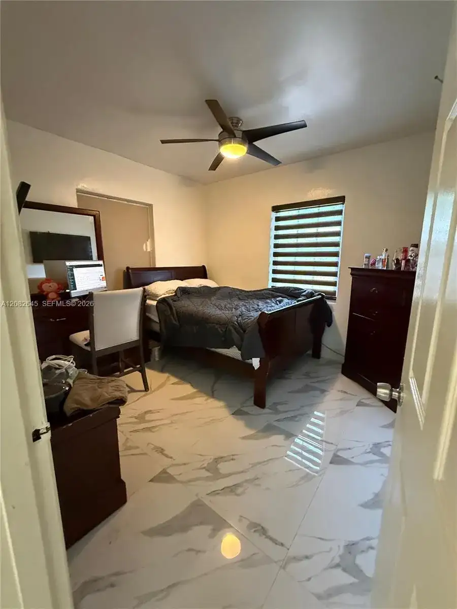 16415 NW 22nd Ave, Miami Gardens FL 33054 photo 3