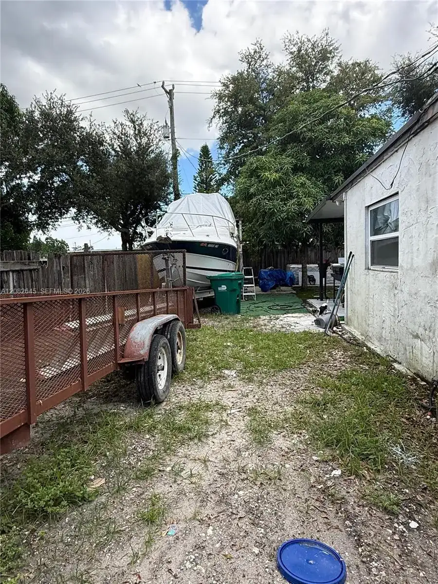 16415 NW 22nd Ave, Miami Gardens FL 33054 photo 5