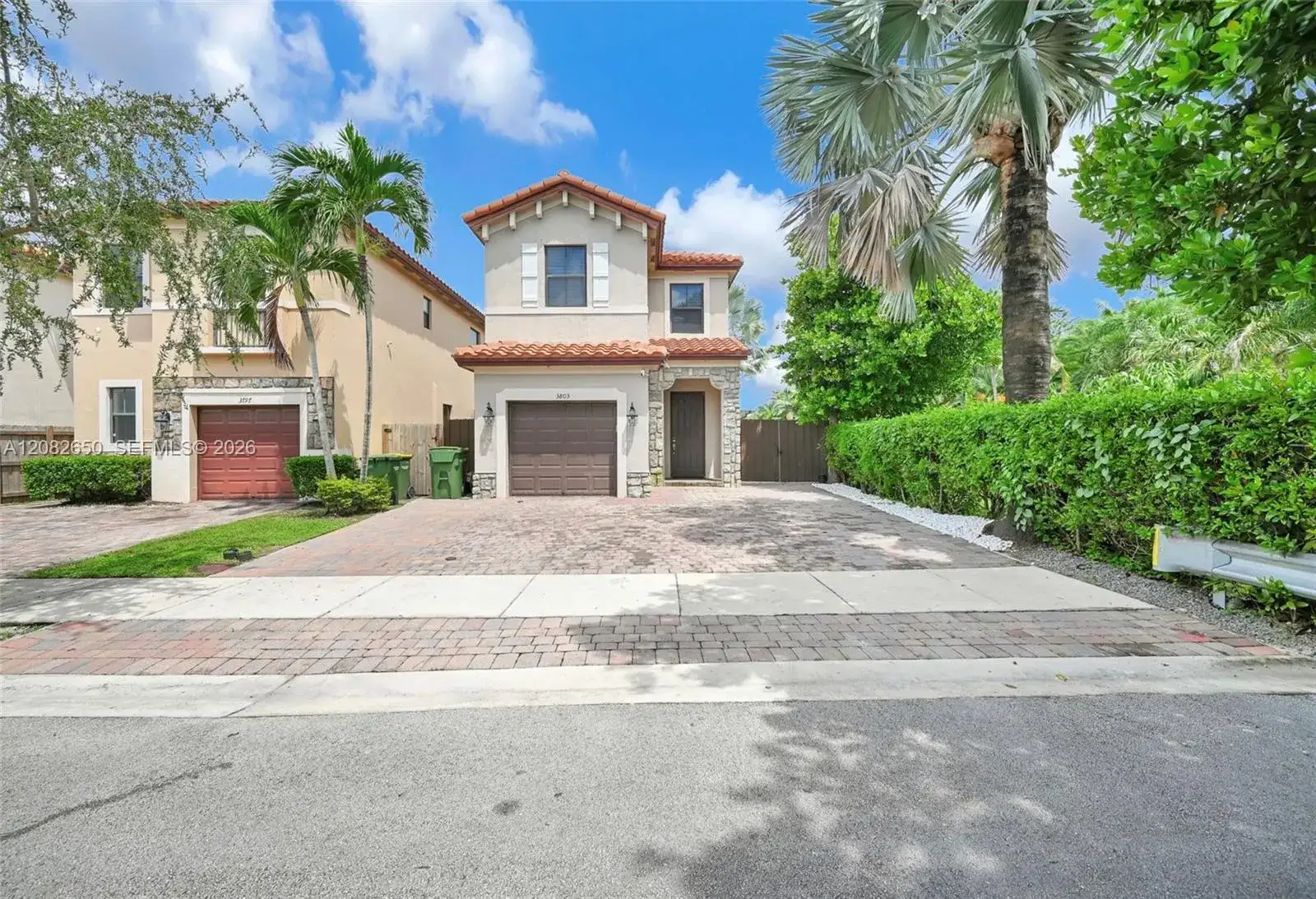 3803 NE 2nd St, Homestead FL 33033 photo 2