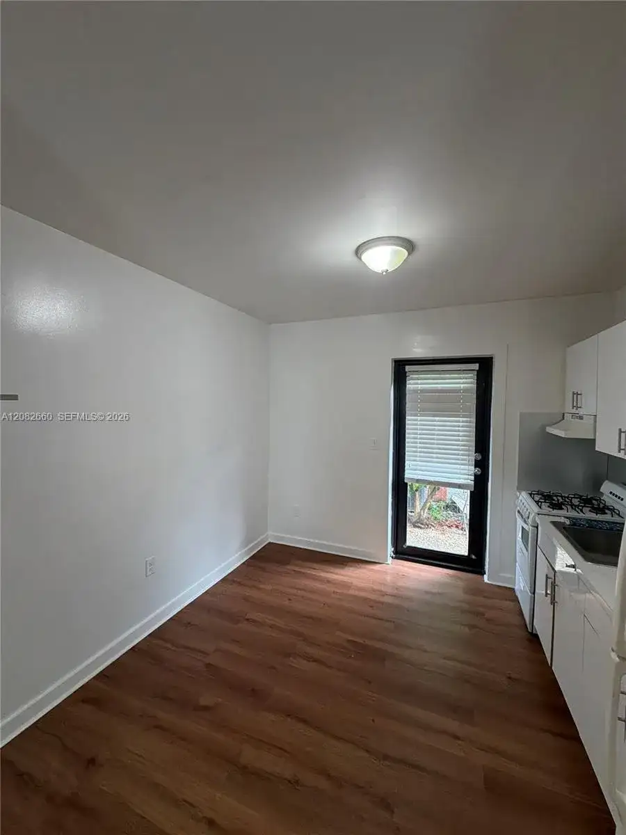 481 NW 30th St # 2, Miami FL 33127 photo 3
