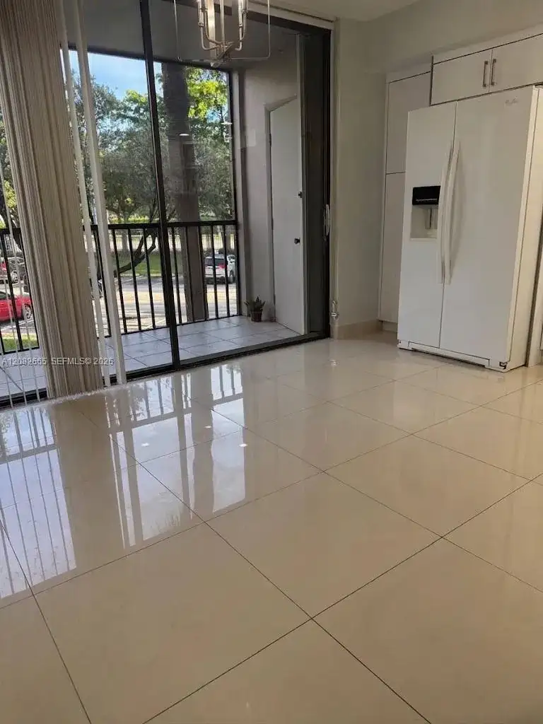8650 SW 133rd Ave Rd # 211, Miami FL 33183 photo 5