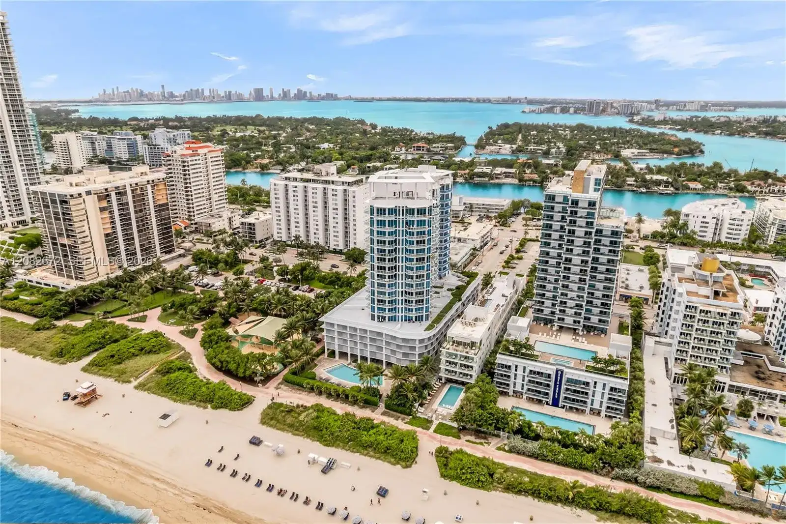 6515 E Collins Ave # 1504, Miami Beach FL 33141 photo 4