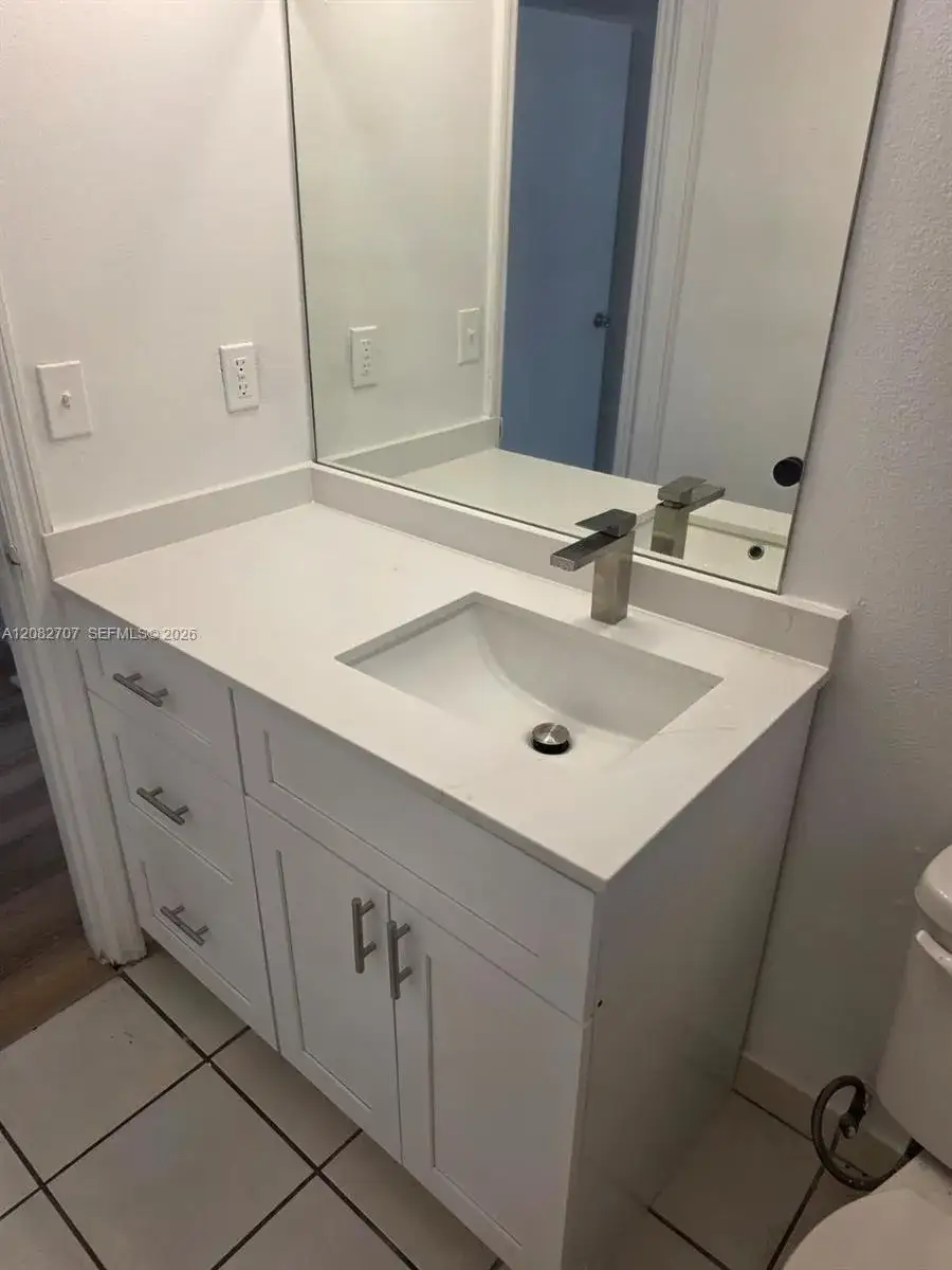 17612 NW 25th Ave # 201, Miami Gardens FL 33056