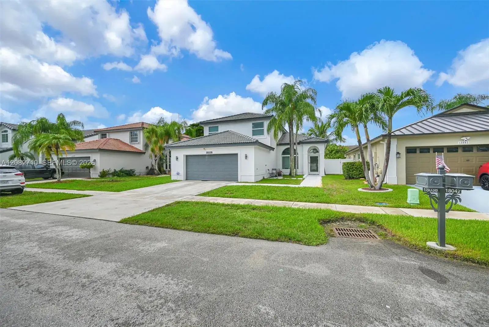 18038 SW 12th Ct, Pembroke Pines FL 33029 photo 2