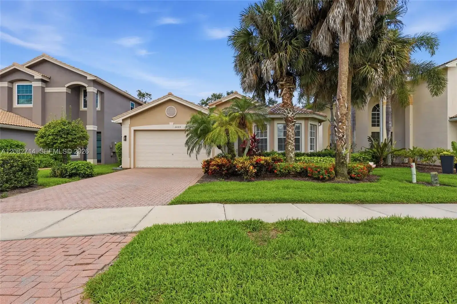 2009 Isla de Palma Cir, Other City - In The State Of Florida FL 34119 photo 2