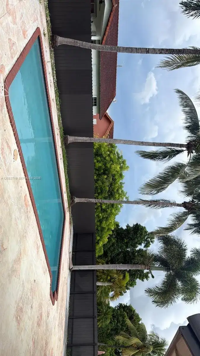 15129 SW 173rd Ter # 1, Miami FL 33187 photo 4