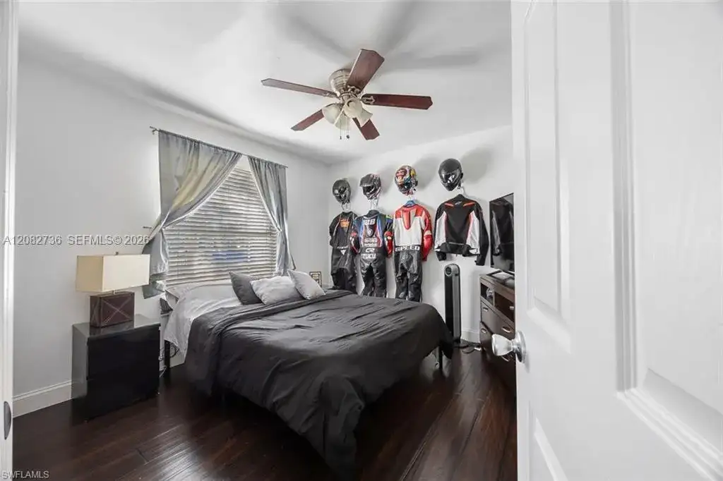 441 3rd ST SW, Other City - In The State Of Florida FL 34117 photo 4