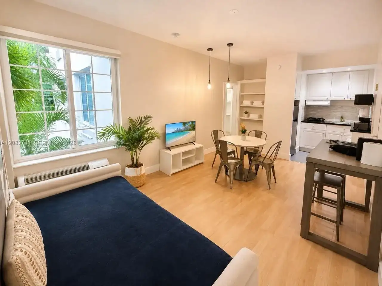 3025 Indian Creek Dr # 204, Miami Beach FL 33140