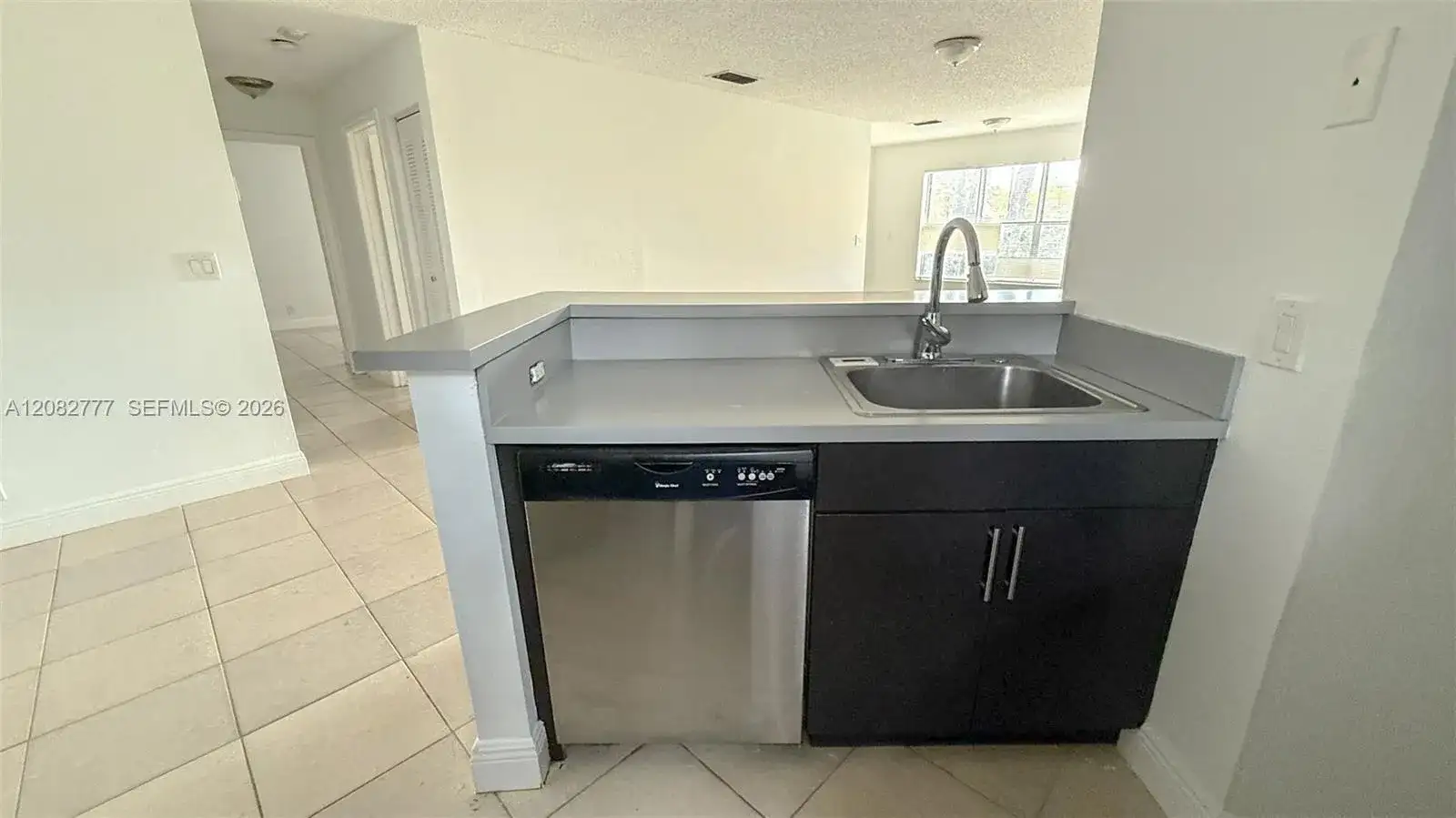 3380 N Pinewalk Dr N # 1111, Margate FL 33063 photo 4