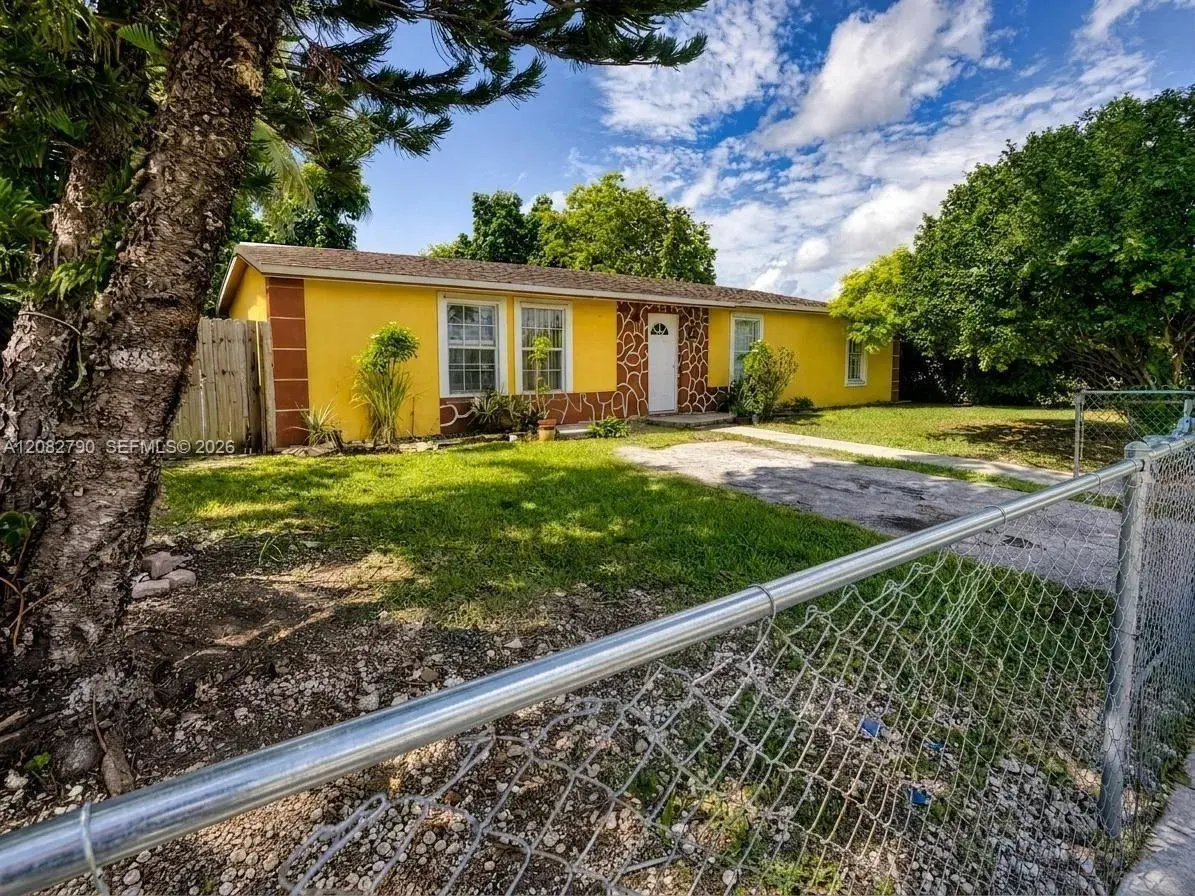 15724 SW 304th Ter, Homestead FL 33033