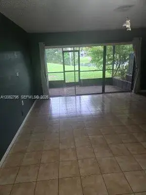 3313 S Carambola Cir S # 2401, Coconut Creek FL 33066