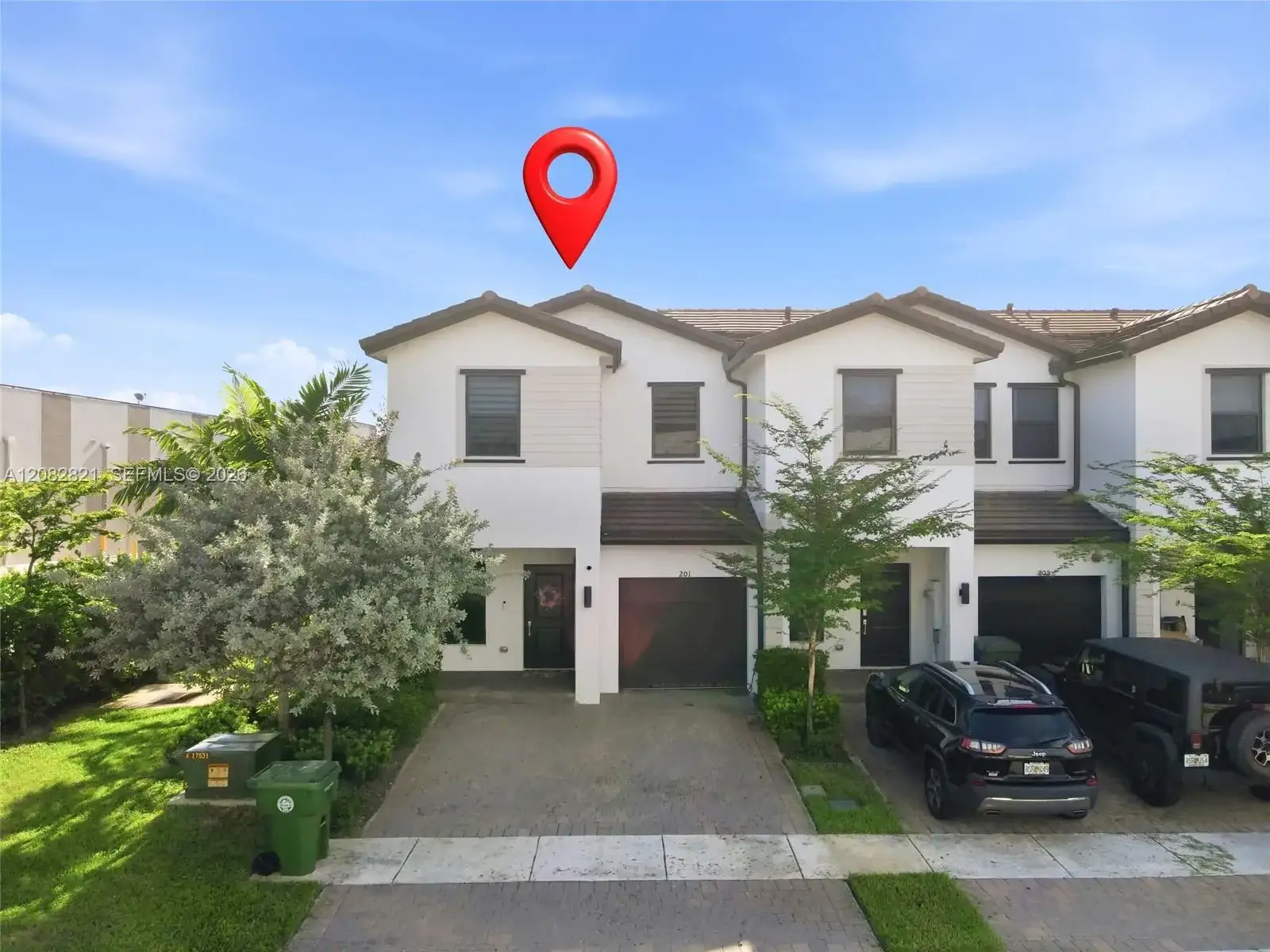 201 SW 159th Way, Pembroke Pines FL 33027 photo 2