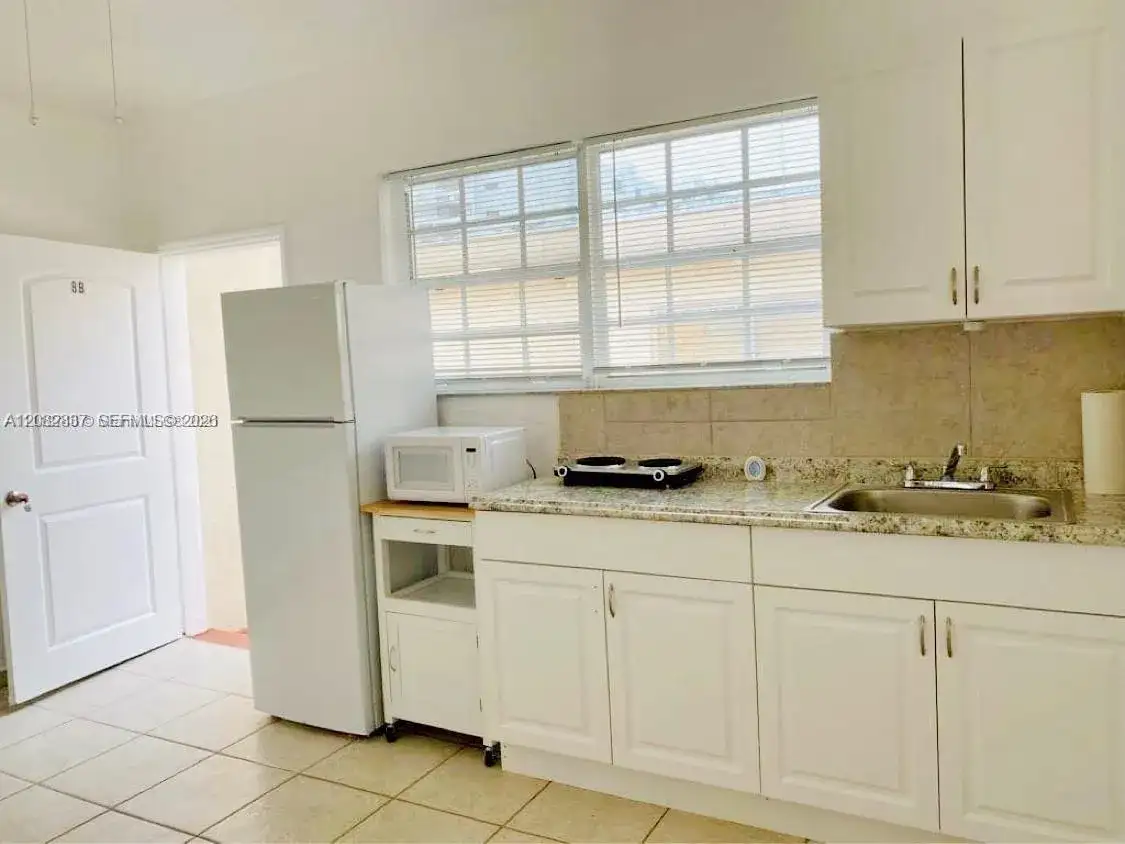 6860 Abbott Ave # 8B, Miami Beach FL 33141 photo 2