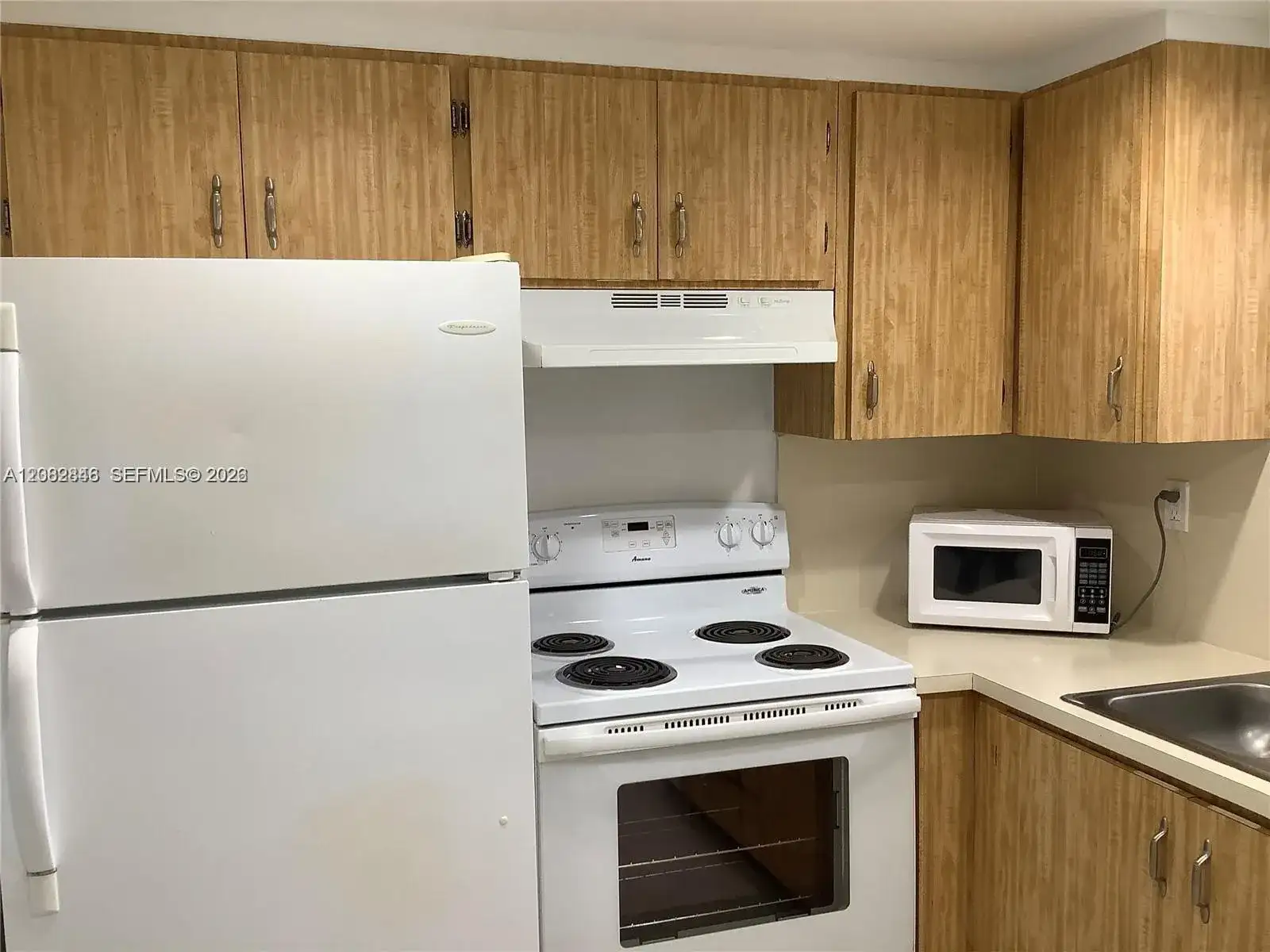 9359 Fontainebleau Blvd # F307, Miami FL 33172 photo 3