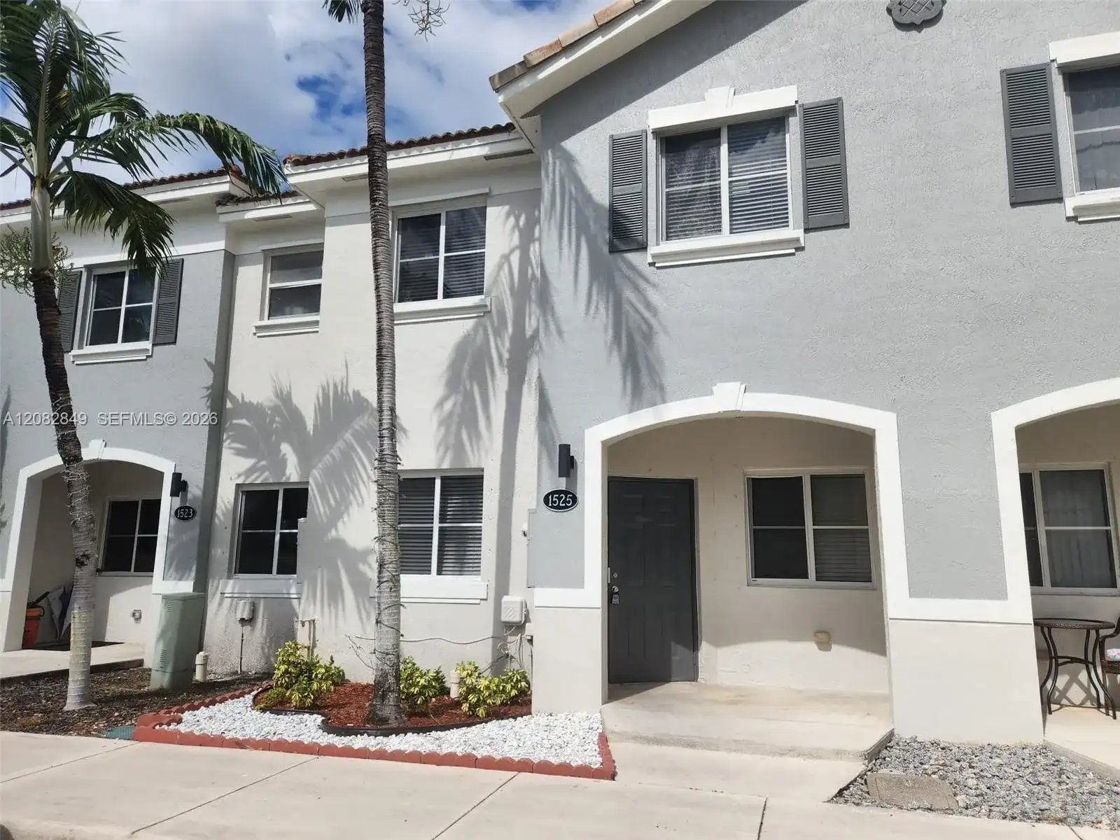 1525 SE 31st Ct # 1525, Homestead FL 33035