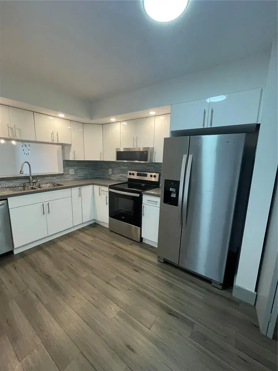 701 SW 141st Ave # 110R, Pembroke Pines FL 33027