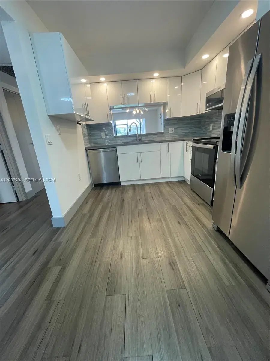 701 SW 141st Ave # 110R, Pembroke Pines FL 33027