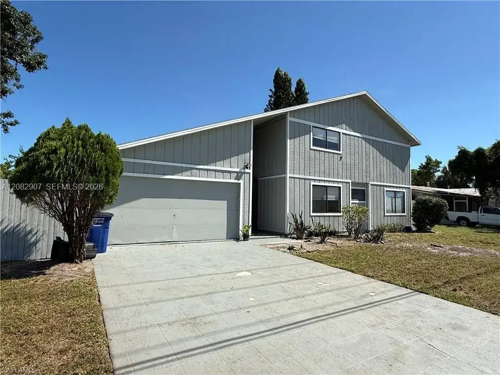 4930 Orange Grove Blvd, Other City - In The State Of Florida FL 33903 photo 2