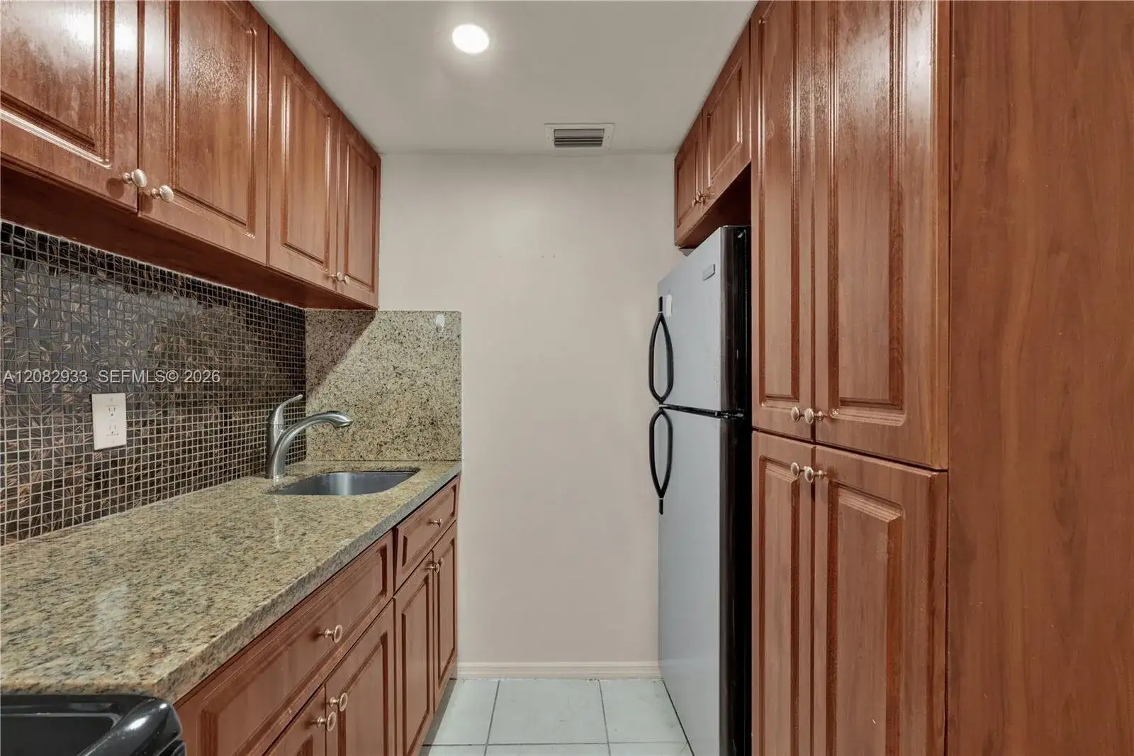 2145 SW 7th St # 3, Miami FL 33135 photo 2