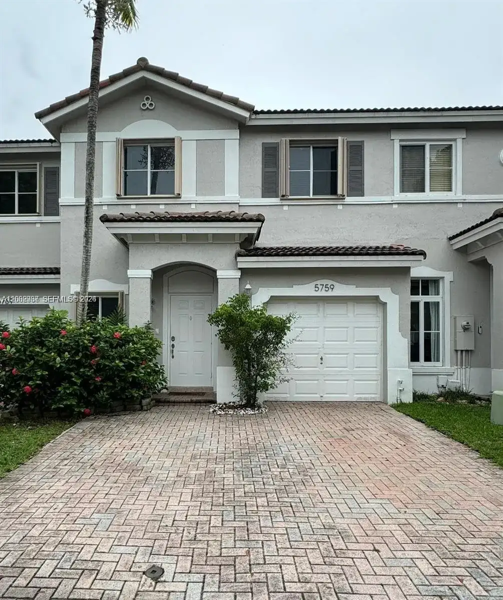 5759 NW 113th Ct # 5759, Doral FL 33178 photo 2