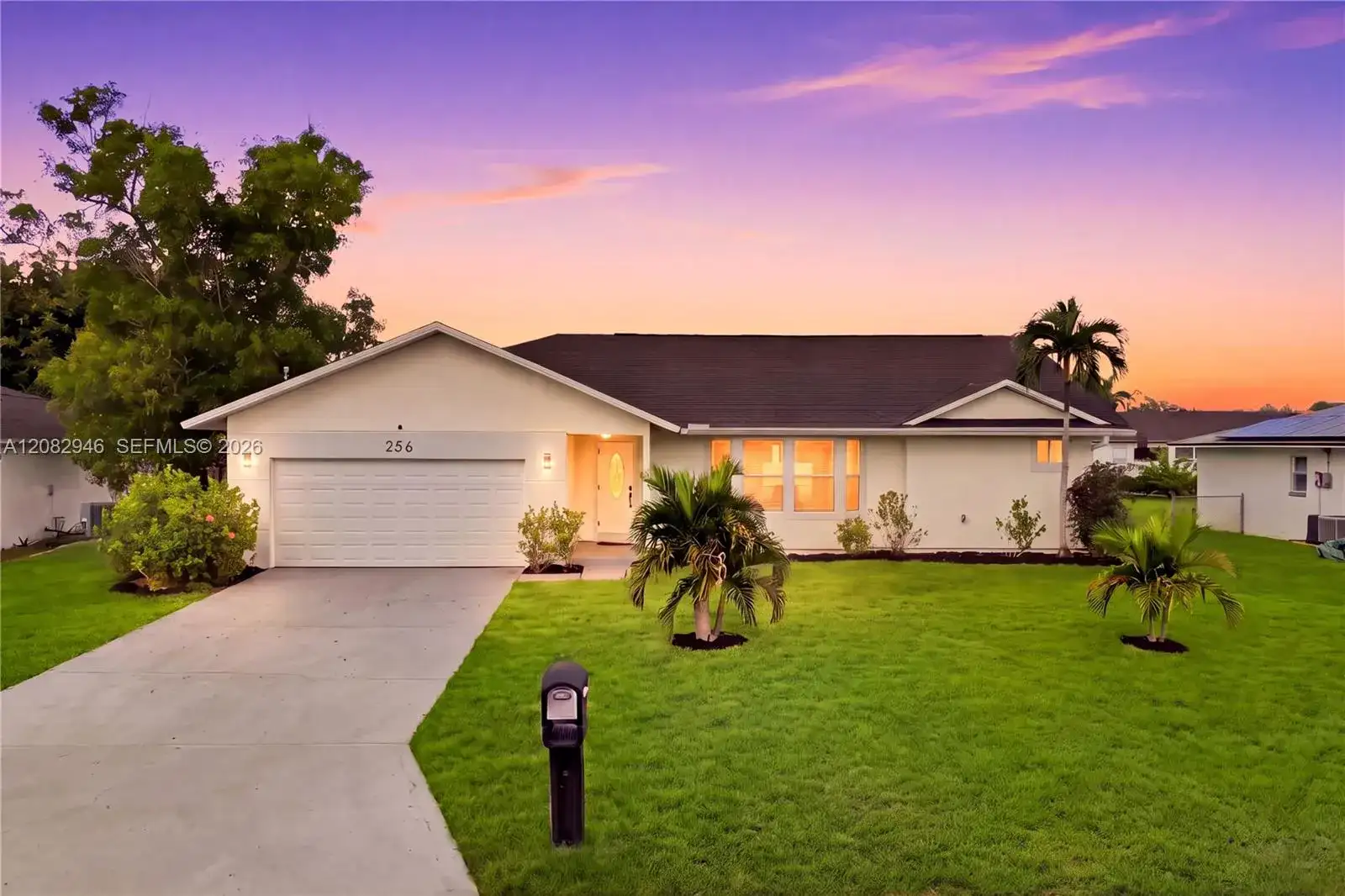 256 SE Santa Barbara Pl, Other City - In The State Of Florida FL 33990 photo 2