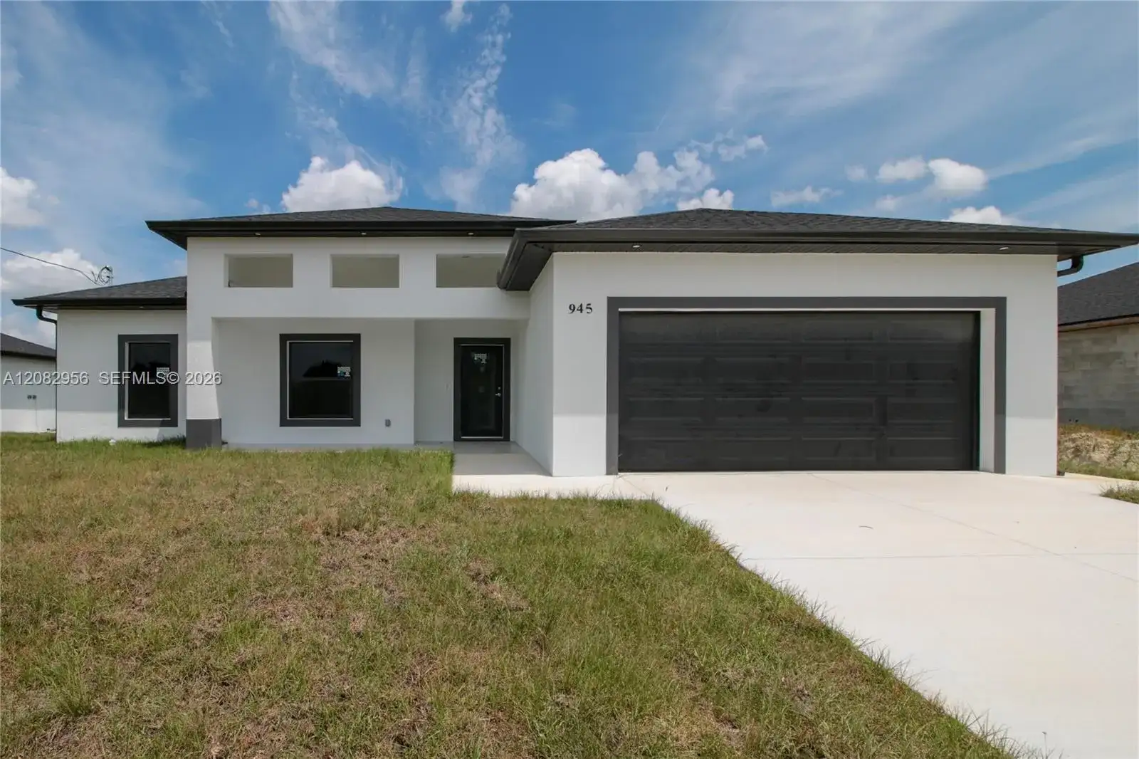943 COMMODORE ST, Lehigh Acres FL 33974 photo 3