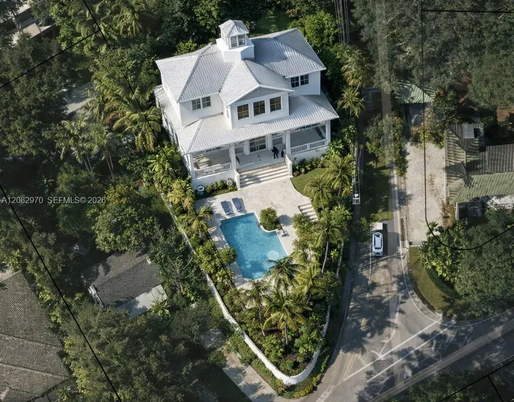 1701 S Bayshore Dr, Miami FL 33133