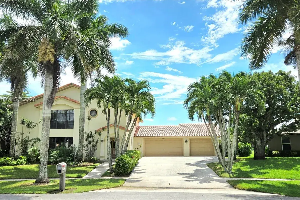 12724 Westport Cir, Wellington FL 33414